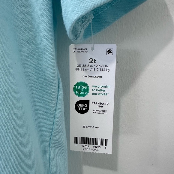 NWT Carter's 2 Piece Shark Outfit Set - Picture 5 of 10